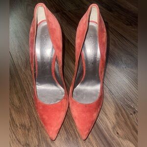 Cascadei suede blade pumps. Size 9